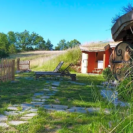 Hobbit Et Figuiers Bed & Breakfast