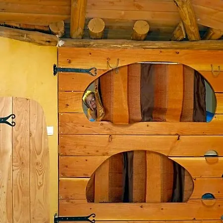 Bed & Breakfast Hobbit Et Figuiers 3*