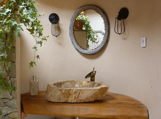 Hobbit Et Figuiers 3*